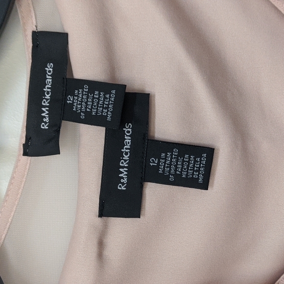 NWT, pink / blush colored dress two-piece set R&M Richard - Picture 2 of 14